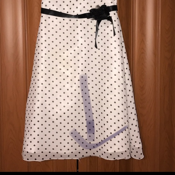 Perfectly Dress - Picture 4 of 4